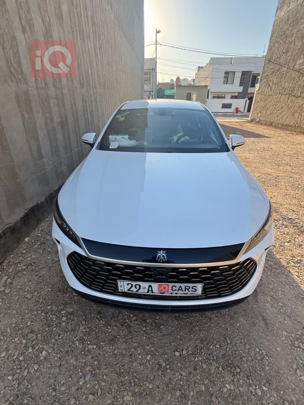 بي واي دي Qin Plus